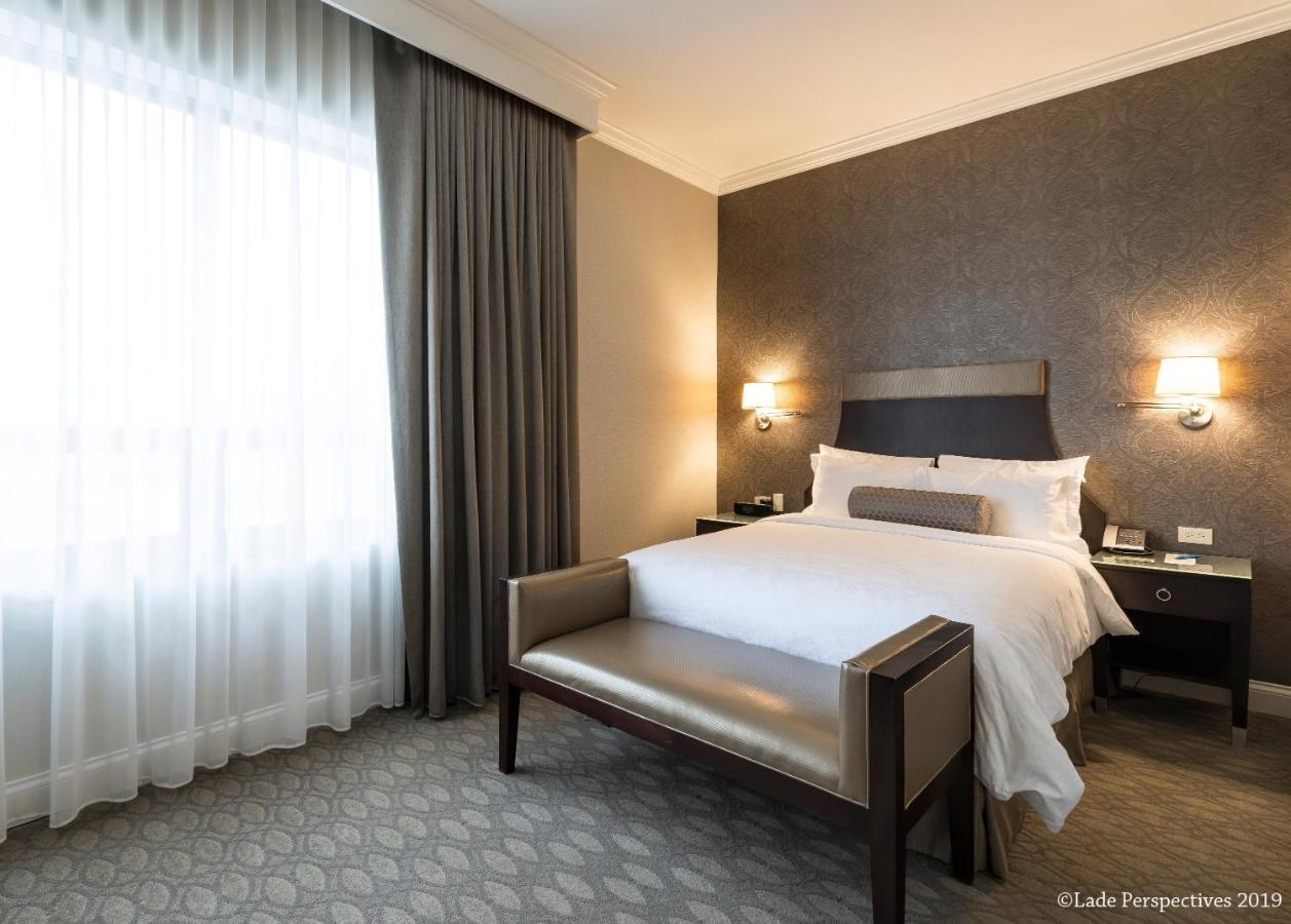 La Banque Hotel Homewood Eksteriør billede