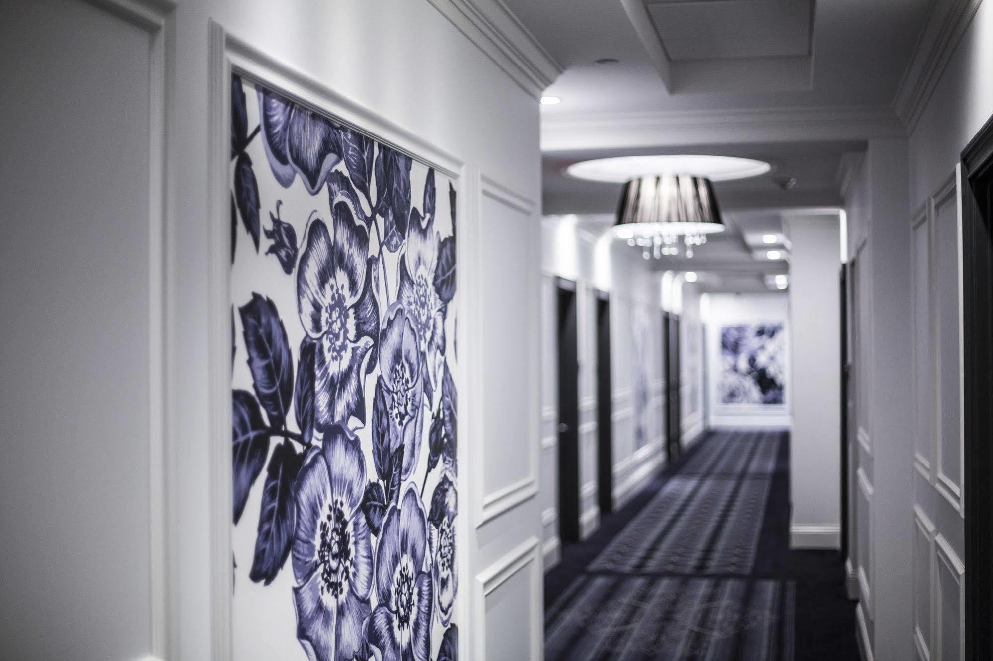 La Banque Hotel Homewood Eksteriør billede